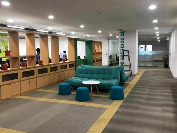 Commercial Office Space for rent in Dickenson Road