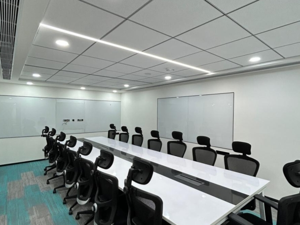 Plug and Play Office Space available for rent in Mittal Tower MG Road