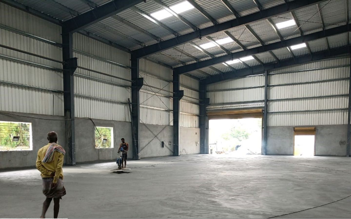 Warehouse is available for rent in Electronic City