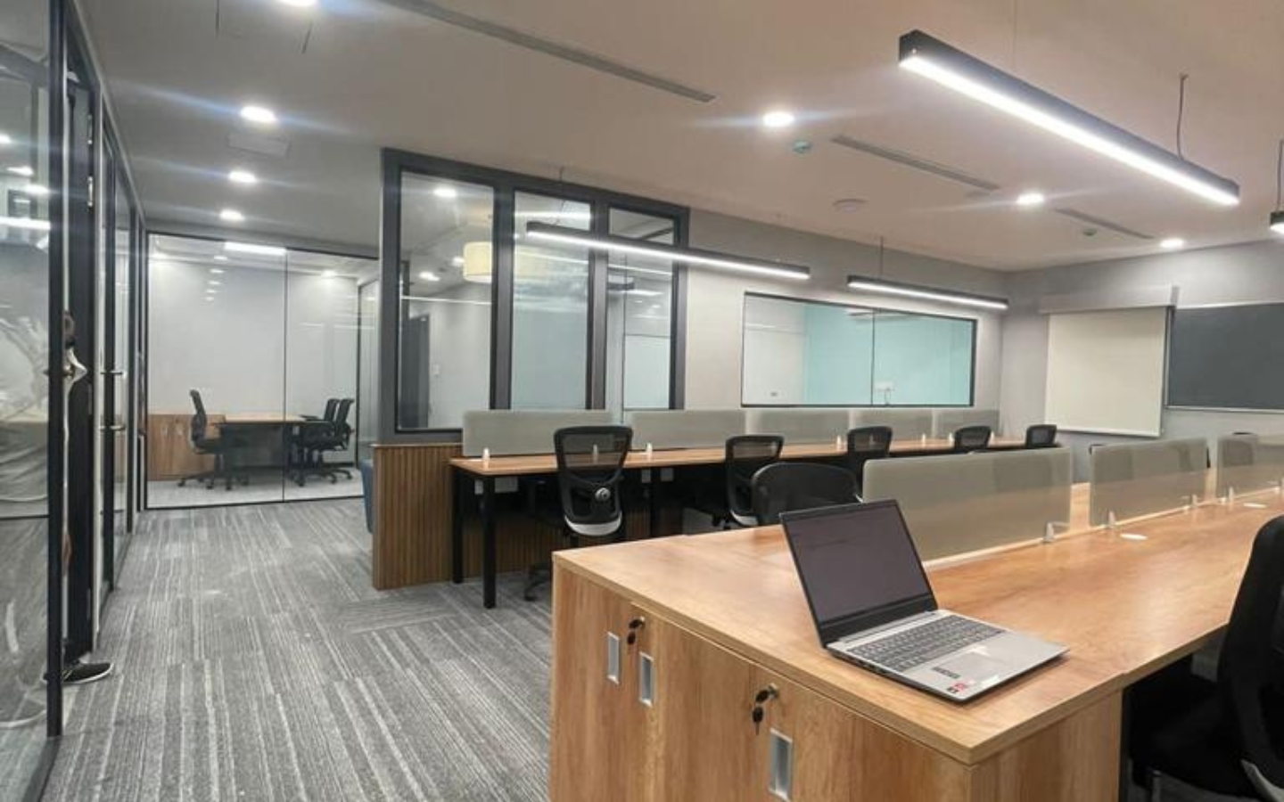 xr:d:DAF5MCdAnjg:103,j:5161539931821901178,t:24010716 Managed Office Space for rent in ORR Mahadevapura