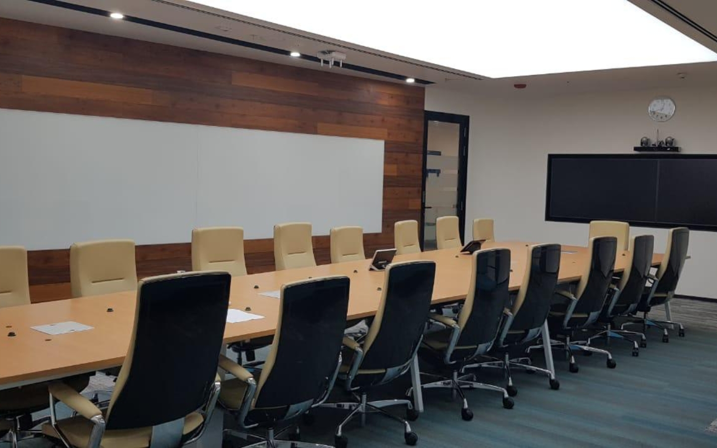 xr:d:DAF5THHsGP8:151,j:8734024117881560451,t:24021309 Commercial Office Space in HSR Layout for rent is available immediately