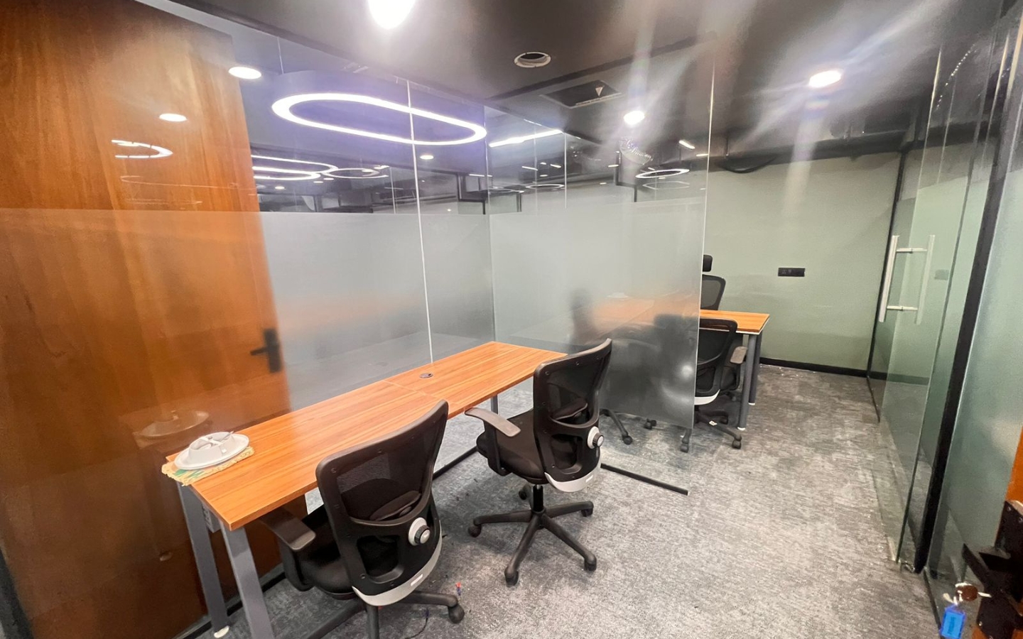 xr:d:DAF5THHsGP8:158,j:4466863477030849178,t:24021310 Managed Office Space on Bannerghatta Road for rent is available with 9200 Sq Ft